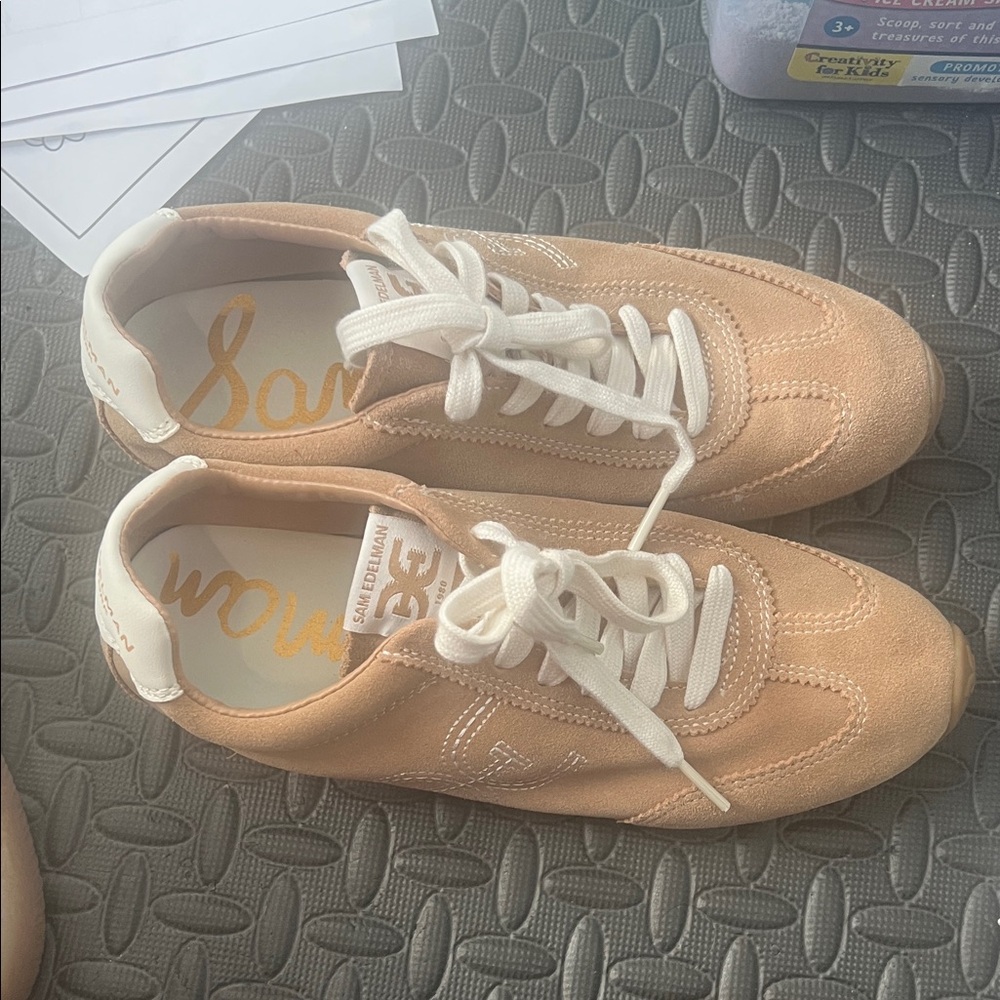 Sam Edelman Isella Beige Women's Sneakers